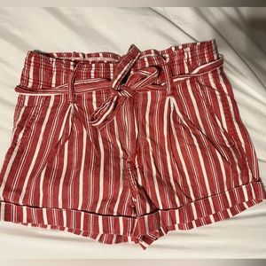 American Eagle Size 4 Shorts